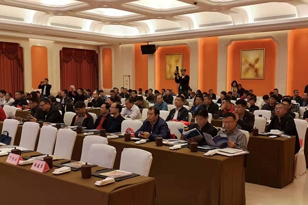 創想光譜儀器在常州中頻爐技術培訓班展示 創想光譜儀器在常州中頻爐技術培訓班展示